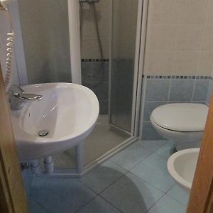 Studio con letto king size su attico su attico